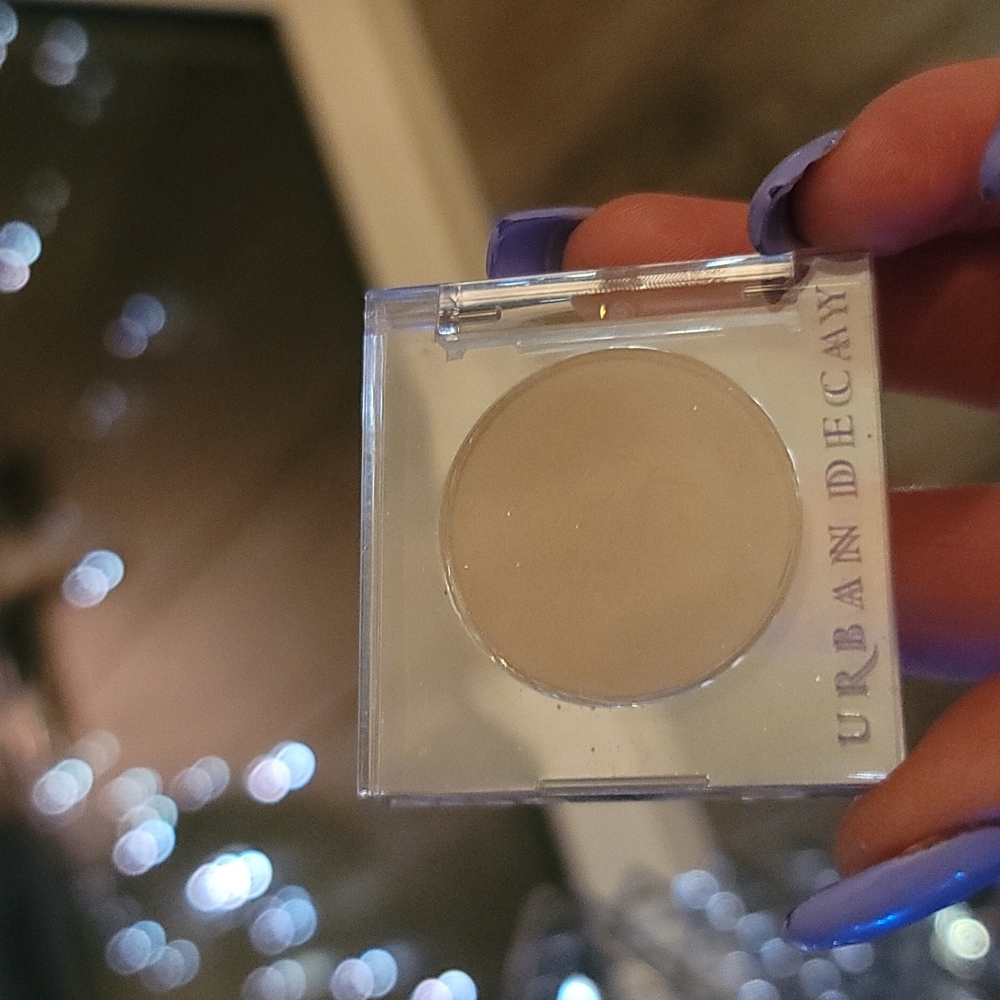 Urban Decay "Tease" Eyeshadow